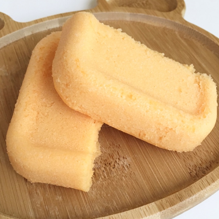 簡単!レンチン!野菜ジュースで米粉蒸しパン